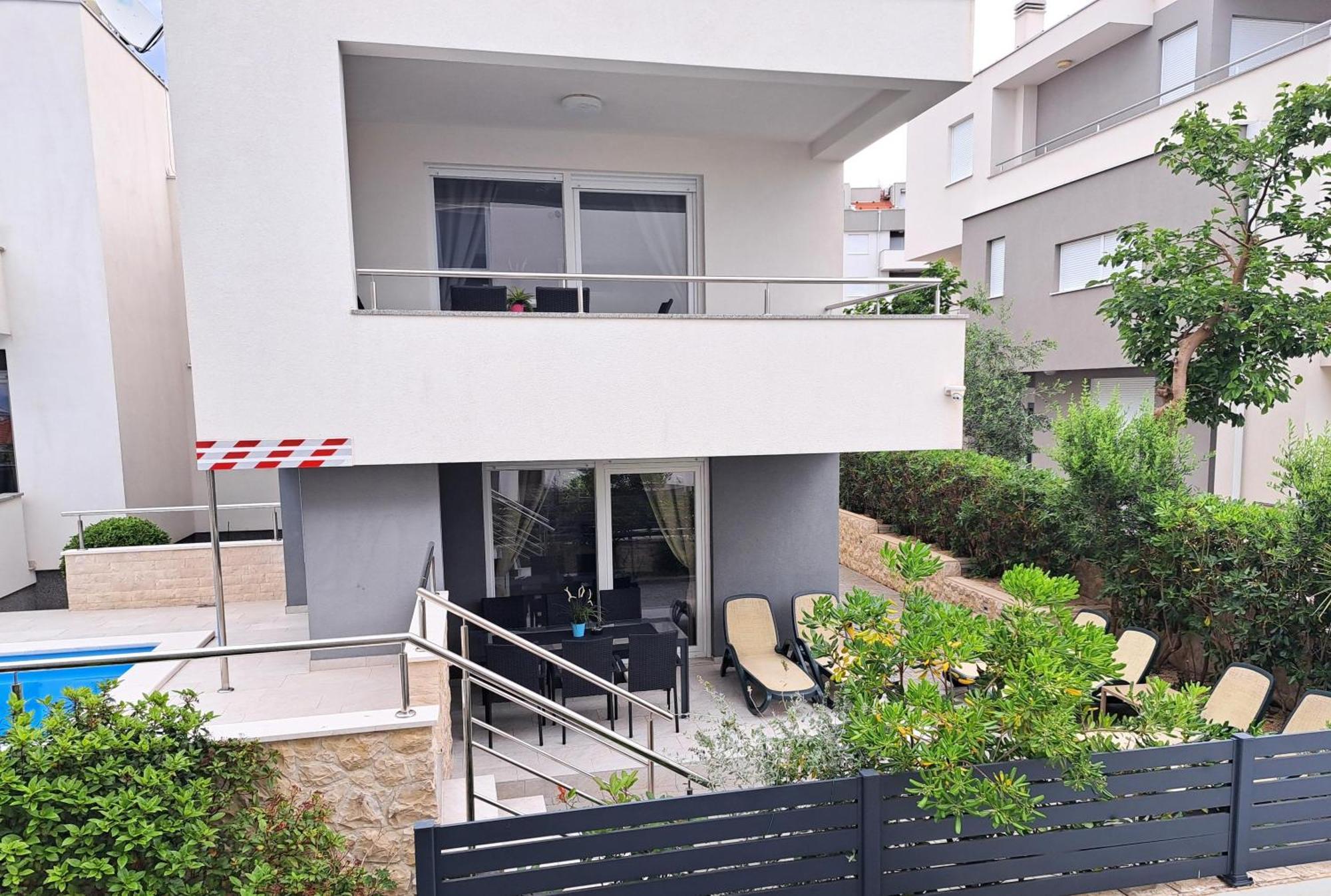 Villa Lumada Pool Apartments Novalja Eksteriør bilde